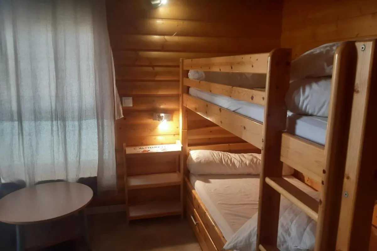 Appartement Les Coquelicots Super Besse 0*, Besse-et-Saint-Anastaise France