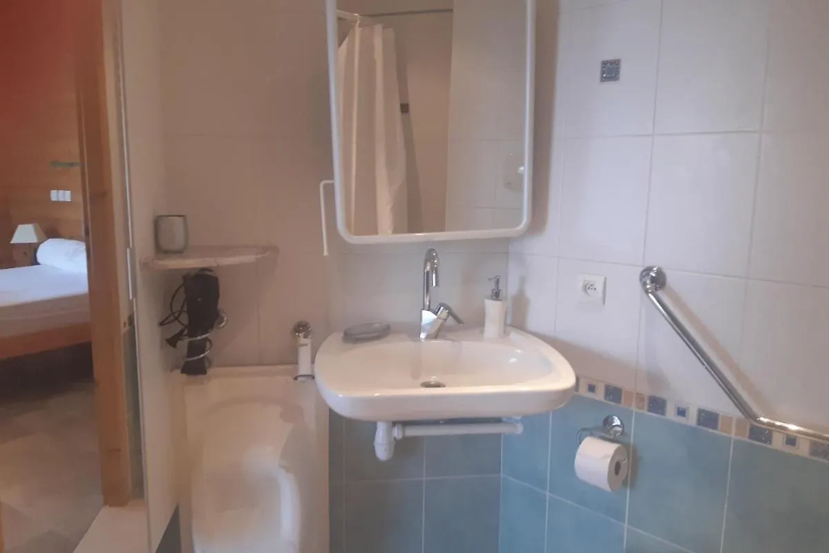Appartement Les Coquelicots Super Besse Apartment Besse-et-Saint-Anastaise