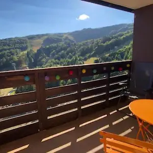 7 Couchages Et Bebe Au Pied Des Pistes Appartement